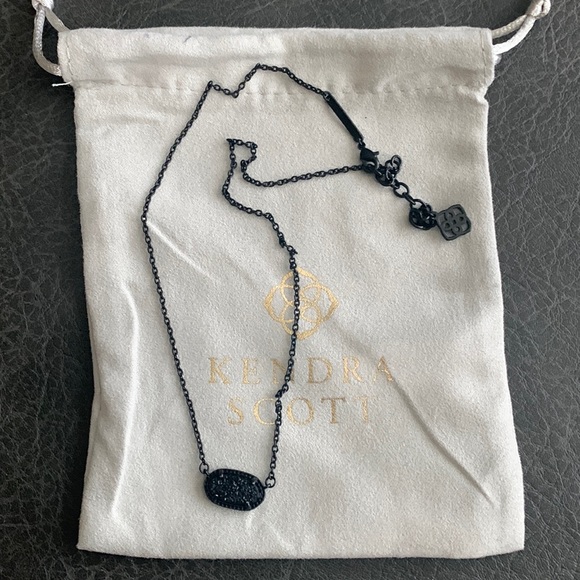 Kendra Scott Accessories - Kendra Scott NWOT necklace